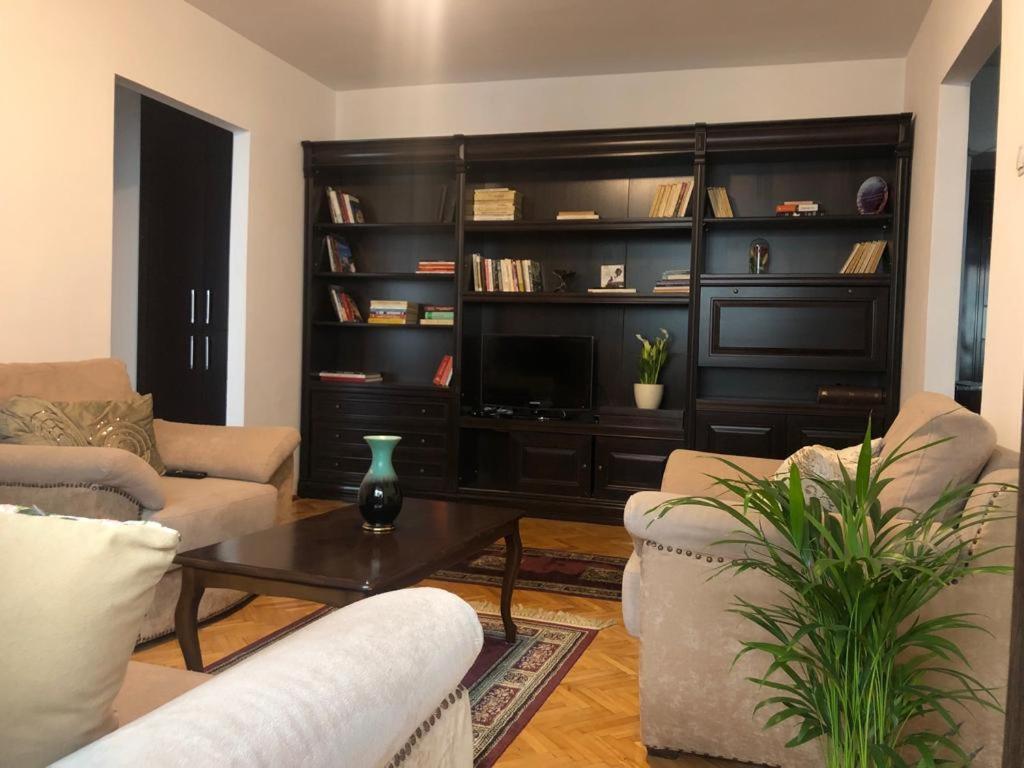 Marie Apartment Bukarest Eksteriør billede