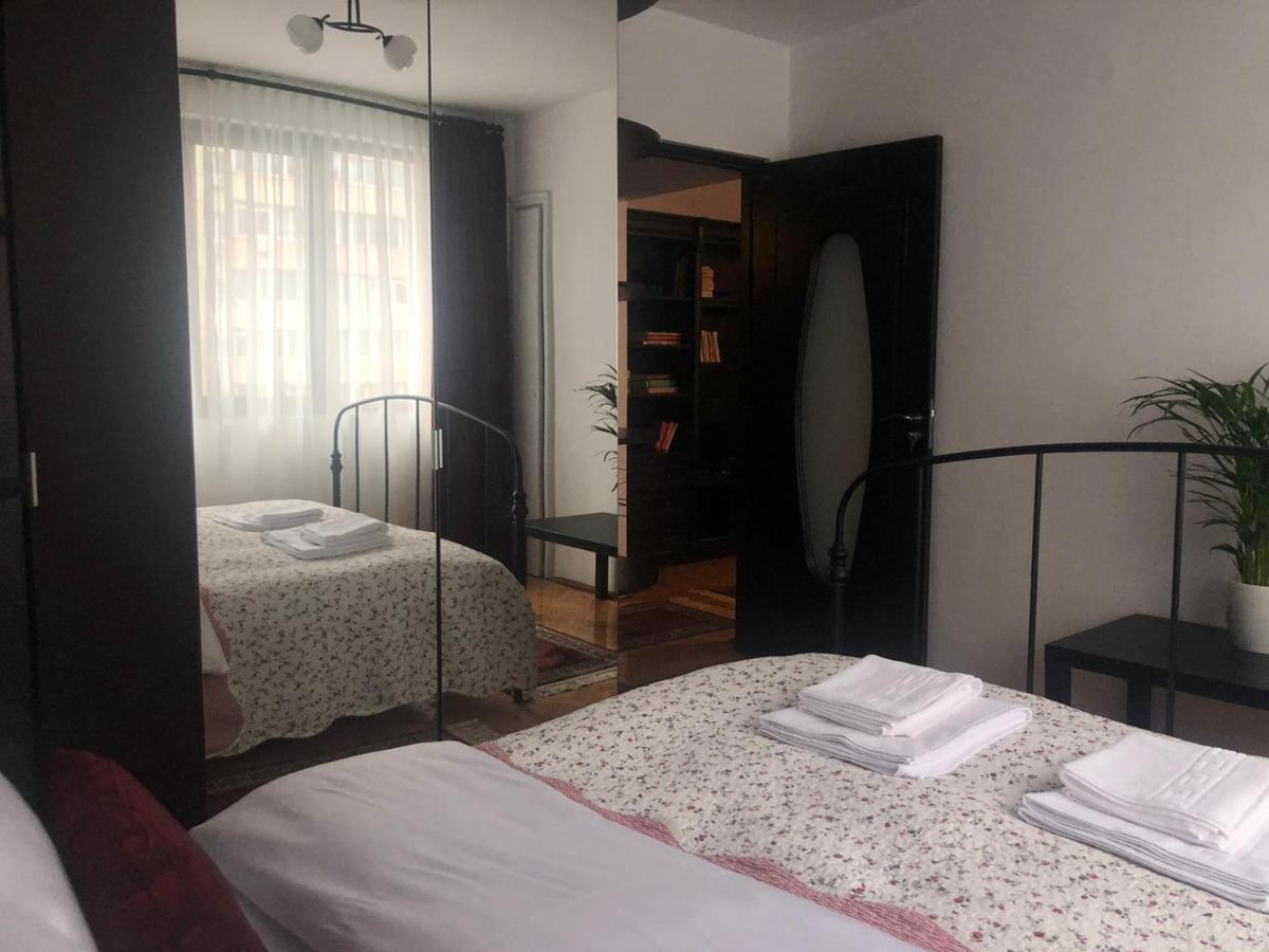Marie Apartment Bukarest Eksteriør billede
